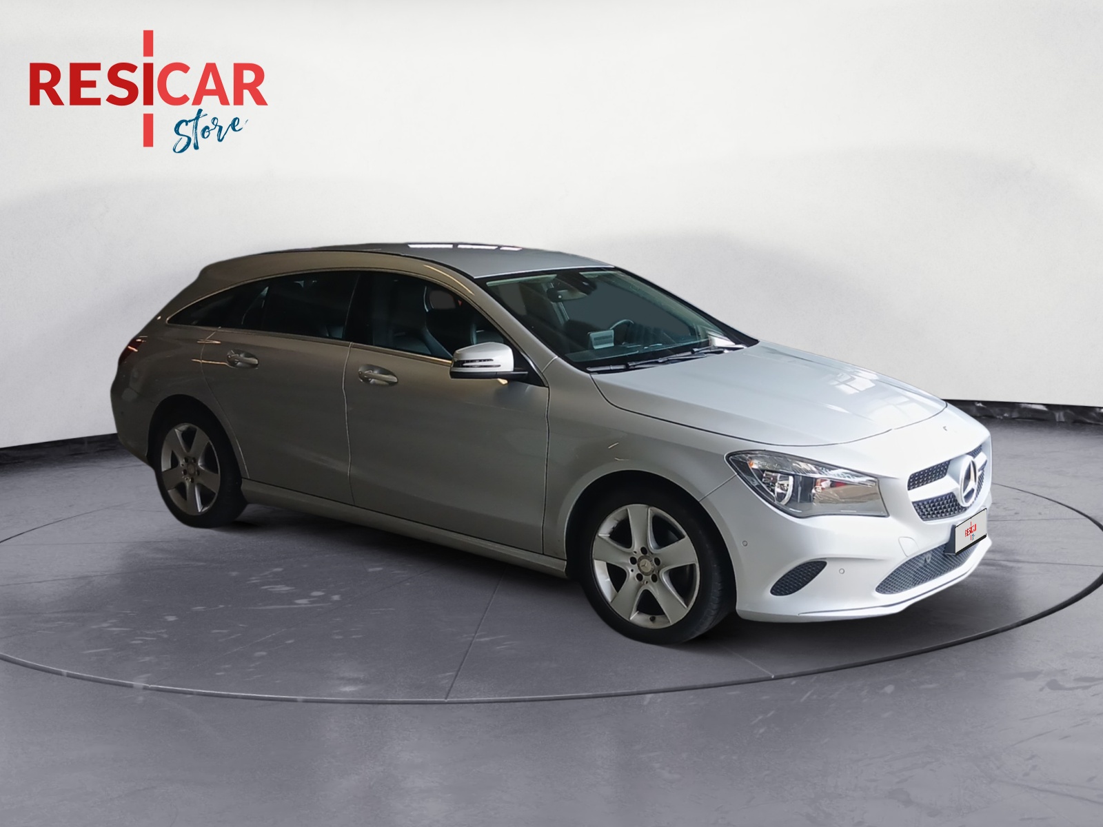 CLA Shooting Brake 180 d Business auto FL