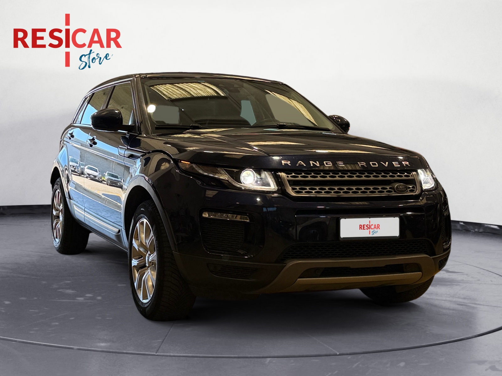 Range Rover Evoque 2.0d i4 mhev R-Dynamic SE awd 150cv auto