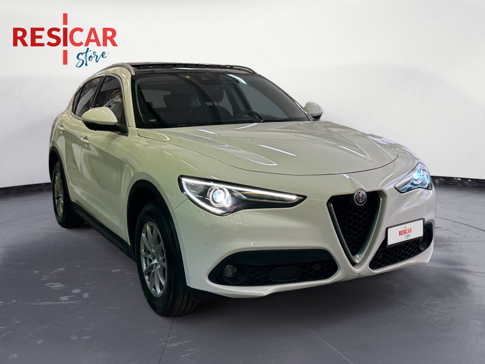 Stelvio 2.2 t Sport Tech Q4 190cv auto